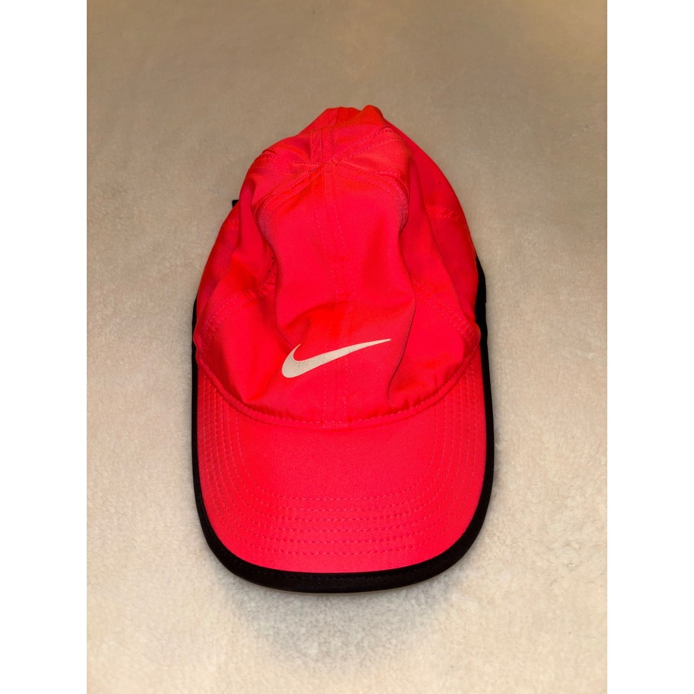 Nike Featherlight Dri-FIT Running Hat Neon Pink Infrared Adjustable Cap Mens OS